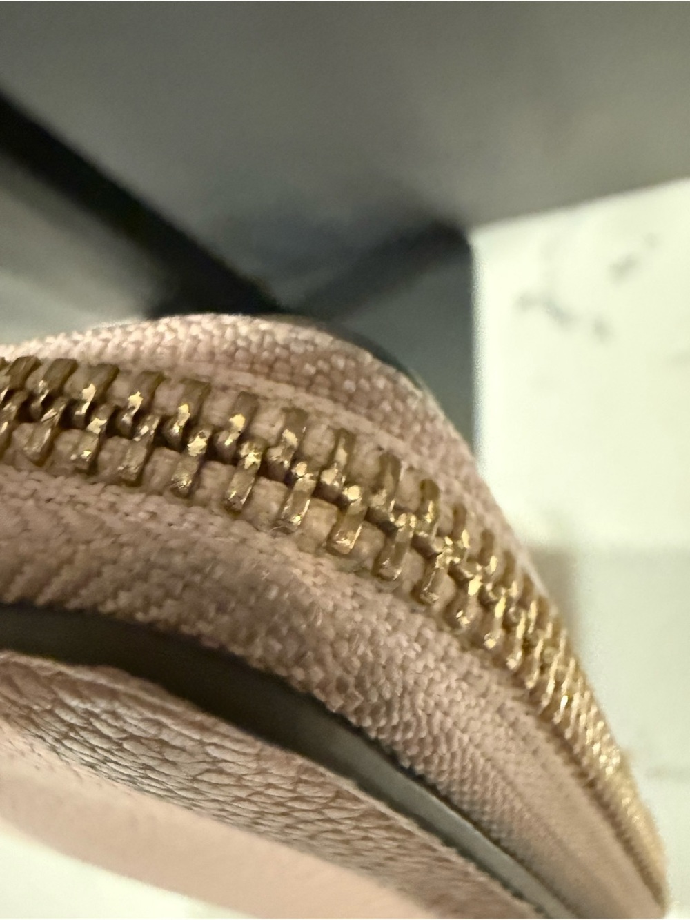 Tory Burch Blush Pink Pebbled Leather Zip Wallet with Gold Logo - Picture 5 of 16